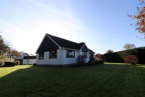 3 bedroom detached bungalow for sale, Newlands Close, Landkey, Barnstaple