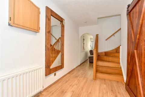 3 bedroom maisonette for sale, Market Parade, Havant, Hampshire