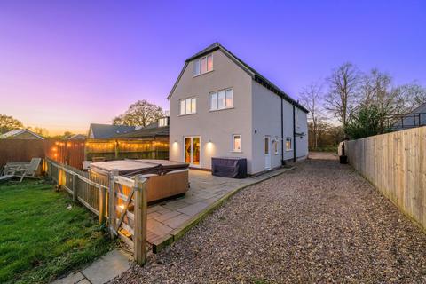 5 bedroom detached house for sale, Horncastle Road, Woodhall Spa, LN10