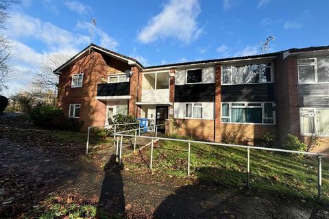 1 bedroom flat to rent, Packwood Close, Bentley Heath