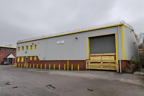 Warehouse to rent, Invar Road, Swinton, Manchester