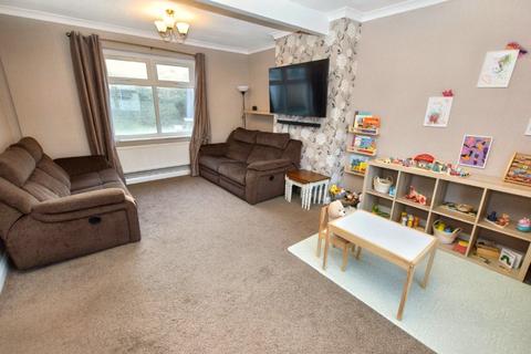 3 bedroom semi-detached house for sale, Wolley Avenue, Leeds, West Yorkshire