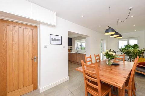 undefined, Stad Ty Gwyn, Rhostrehwfa, Llangefni, Isle of Anglesey, LL77