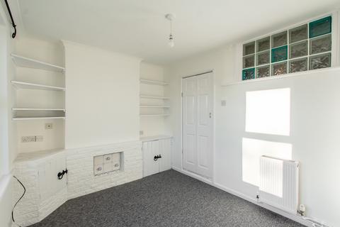 2 bedroom terraced house to rent, Higher Kingston, Yeovil