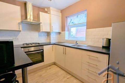 2 bedroom semi-detached house to rent, To Let - Portland Street, Southport - Two Bedroom Furnished House