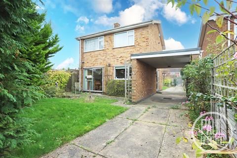 3 bedroom detached house for sale, Walmer Road, Pakefield, NR33