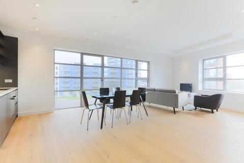 3 bedroom apartment to rent, Kent Building, London City Island, London, E14