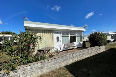 2 bedroom chalet for sale, Fort Road, Lavernock, Penarth