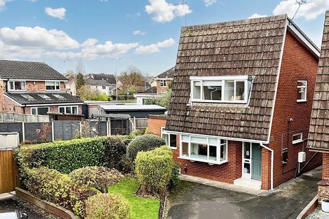 3 bedroom detached house for sale, Malory Close, Stone, ST15