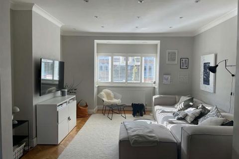 5 bedroom house to rent, Barry Road, London SE22