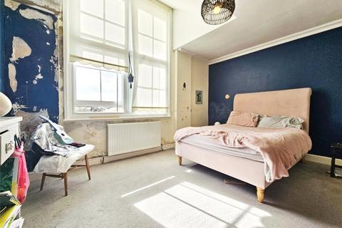 2 bedroom flat for sale, North Foreland Road, Kent CT10