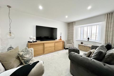 undefined, Sherburn in Elmet, Weyland Road, LS25