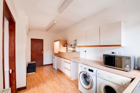 30 Coney Green, Stourbridge, DY8 1LA