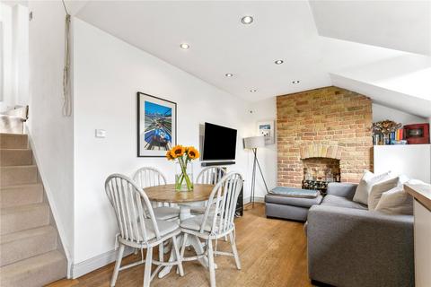 2 bedroom apartment for sale, London SW17