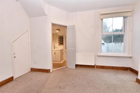 3 bedroom terraced house for sale, Bath Road, Eastbourne