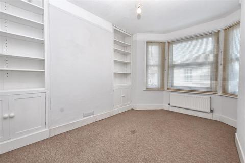 4 Bath Road, Eastbourne, BN21 4UA