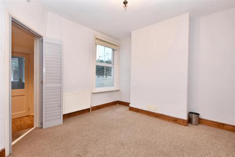4 Bath Road, Eastbourne, BN21 4UA