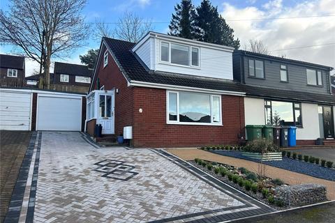 3 bedroom semi-detached house for sale, Sloane Avenue, Lees, Oldham, Greater Manchester, OL4