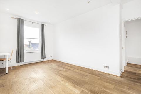 2 bedroom flat for sale, Cheverton Road, London N19 3BB