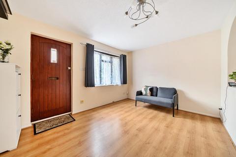 1 bedroom apartment to rent, Woking,  Surrey,  GU22