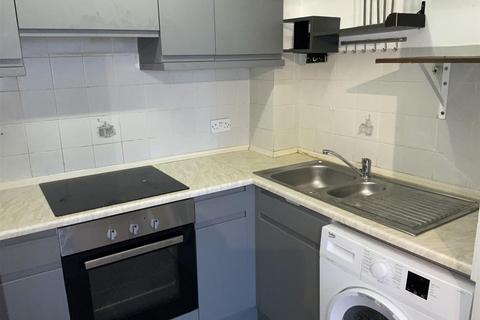 1 bedroom flat for sale, Queens Parade, Cliftonville, Margate, Kent