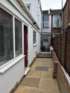 1 bedroom in a house share to rent, Toronto Road, Portsmouth