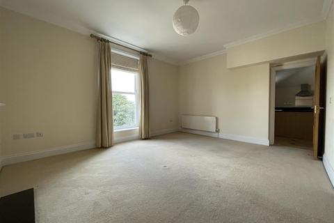 2 bedroom apartment to rent, Windsor Court, Warwick Road, Stratford-upon-Avon