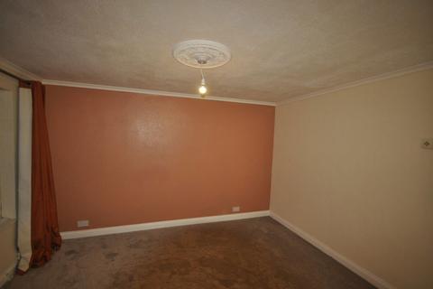 2 bedroom terraced house to rent, King Street, Wollaston, Stourbridge