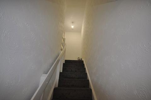 2 bedroom terraced house to rent, King Street, Wollaston, Stourbridge