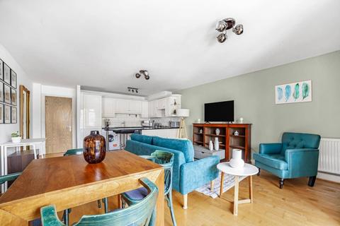 2 bedroom flat for sale, Osprey House, Limehouse, London, E14