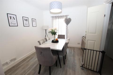 3 bedroom terraced house for sale, Dartford Road, Dartford