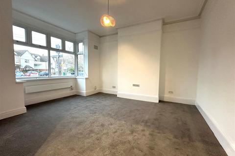 1 bedroom flat to rent, Durban Road West, Watford WD18