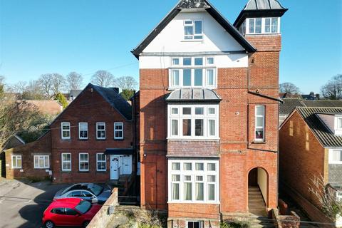 1 bedroom flat to rent, Fowlers Road, Salisbury SP1