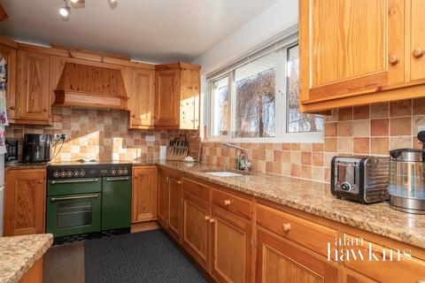 94 Longleaze, Royal Wootton Bassett, Swindon, SN4 8AU