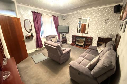 3 bedroom terraced house for sale, 60 Blackshaw Lane, Royton