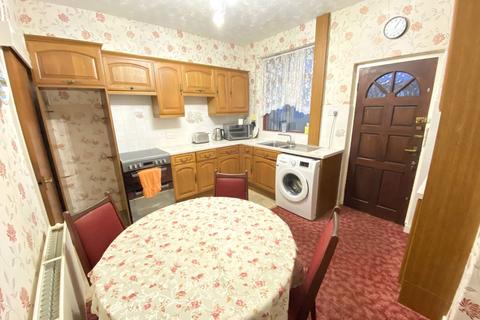 3 bedroom terraced house for sale, 60 Blackshaw Lane, Royton