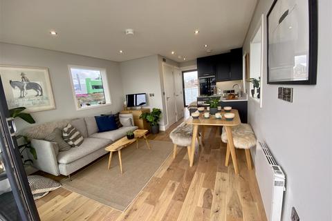 1 bedroom houseboat for sale, Barton Marina, Burton-on-Trent, DE13