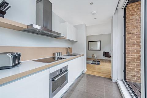 1 bedroom flat for sale, Cubitt Building, Grosvenor Waterside, 10 Gatliff Road, London, SW1W