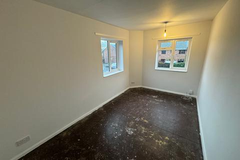 2 bedroom flat for sale, Topcroft Close, Northenden