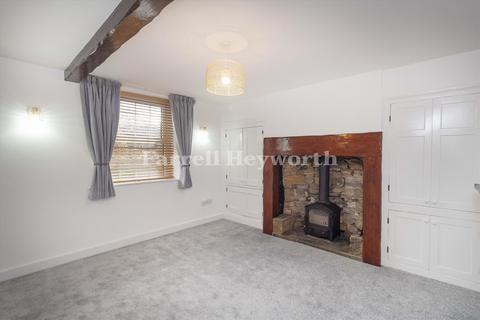 2 bedroom house for sale, Chapel Street, Lancaster LA2