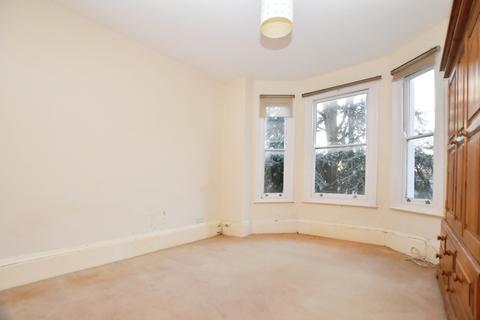 1 bedroom flat to rent, South Vale London SE19