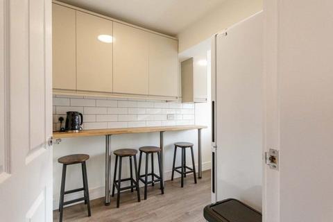 undefined, 0208L Cleekim Drive, Edinburgh, EH15 3HT