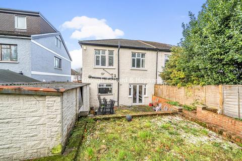 3 bedroom semi-detached house for sale, Warren Avenue, Bromley