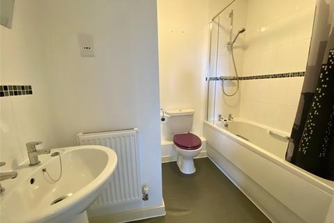 2 bedroom flat to rent, Alexander Square, Hampshire SO50