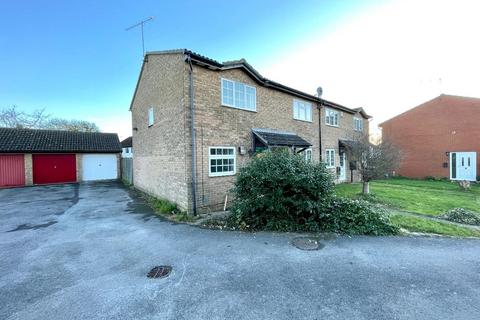 2 bedroom end of terrace house for sale, Wildern Lane, East Hunsbury, Northampton NN4