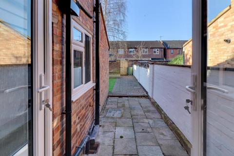 2 bedroom terraced house to rent, Clapham Terrace, Leamington Spa