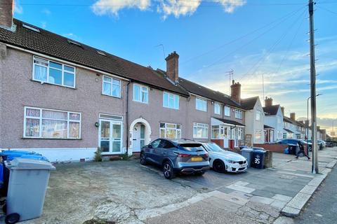 3 bedroom terraced house for sale, Warren Road, London NW2