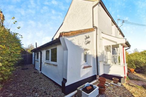 2 bedroom semi-detached house for sale, Queen Street, Spooner Row, Wymondham, Norfolk, NR18