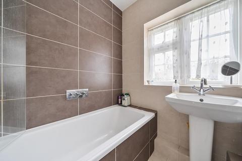 1 bedroom flat for sale, Windsor,  Berkshire,  SL4