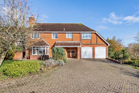 5 bedroom detached house for sale, Wents Wood, Weavering, Maidstone